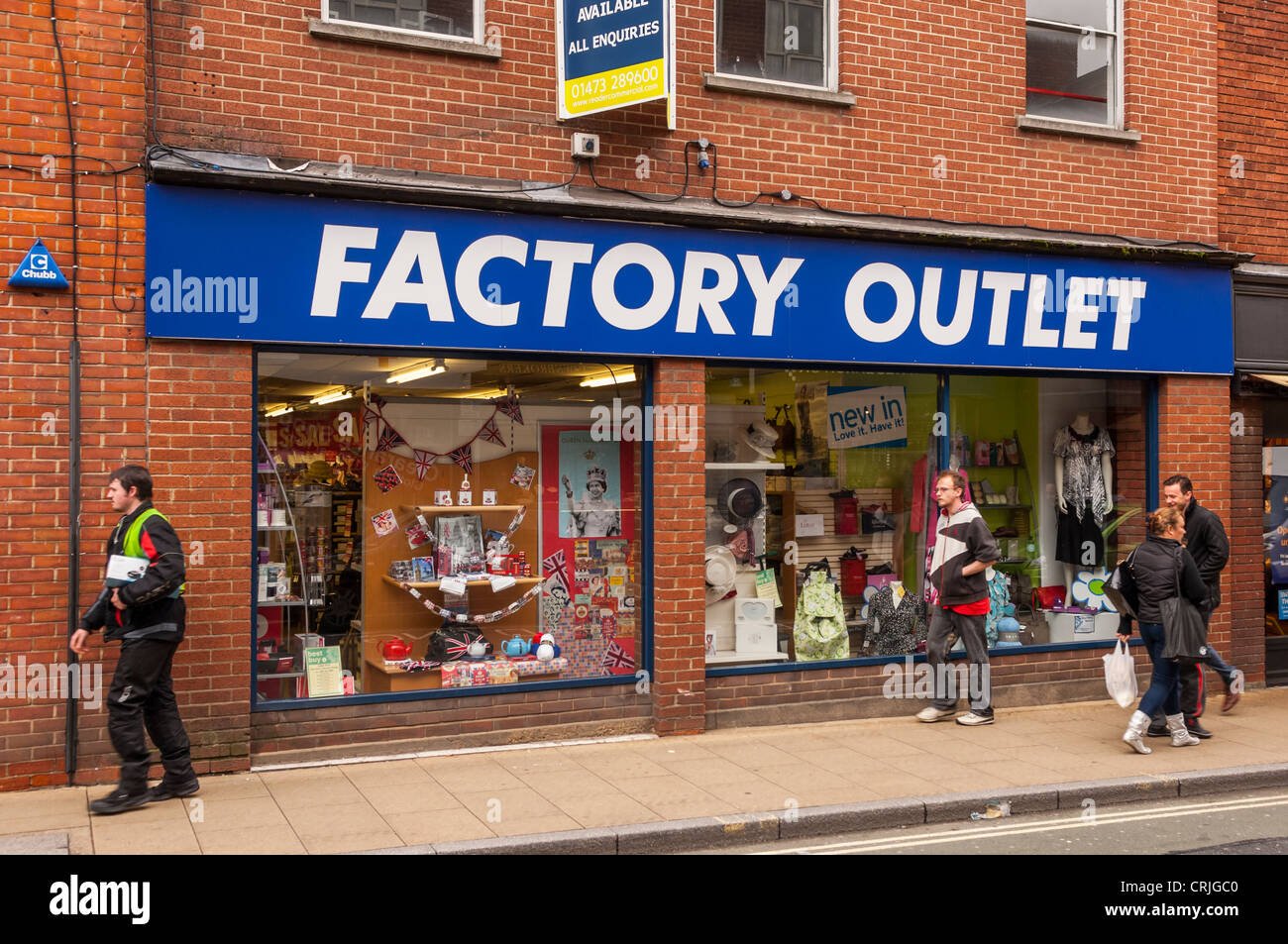 STORE OUTLET IN CMB RENT
