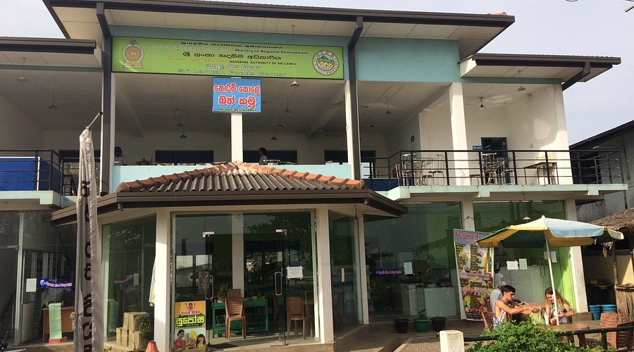 High-Potential Food Outlet for Sale in a Busy Location